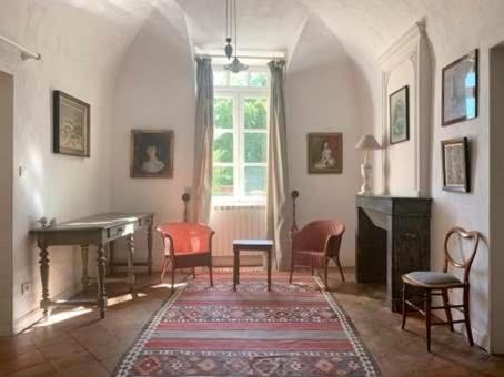 Chateau Meilhen Les Mages Екстериор снимка